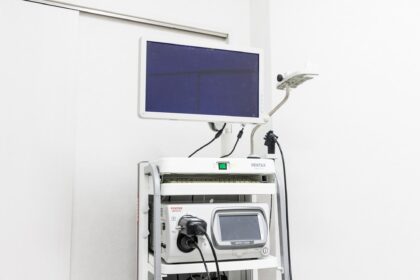 耳・鼻・のどのファイバースコープ（内視鏡）検査について